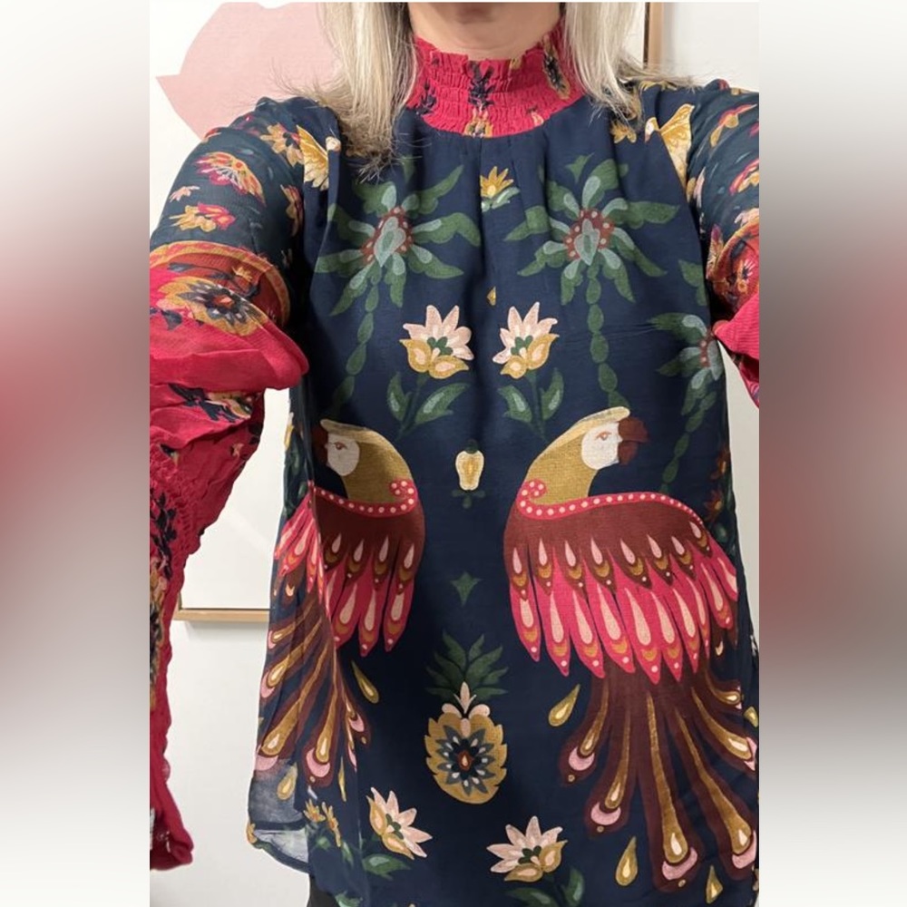 Anthropologie NWT FARM RIO LONG-SLEEVE SMOCKED BLOUSE Size XS. - Picture 9 of 10